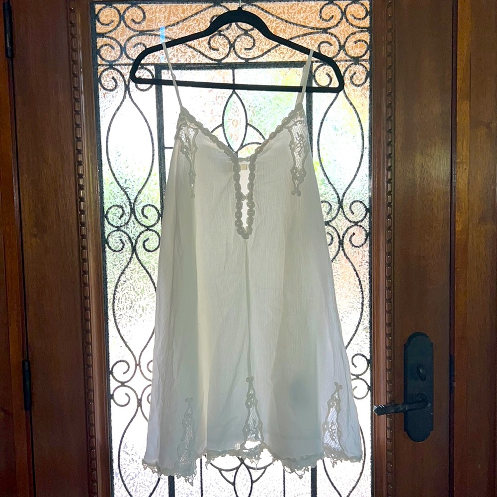 Volcom Linen and Lace Dress w/adjustable Straps Size L/14 NWT